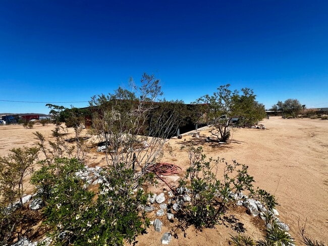 Building Photo - Charming 3-Bedroom Home for Rent in Lander...