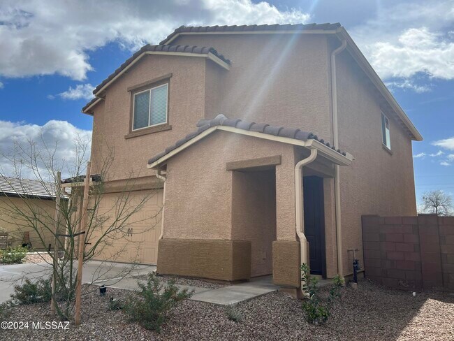 Building Photo - 12533 W Red Orchid St