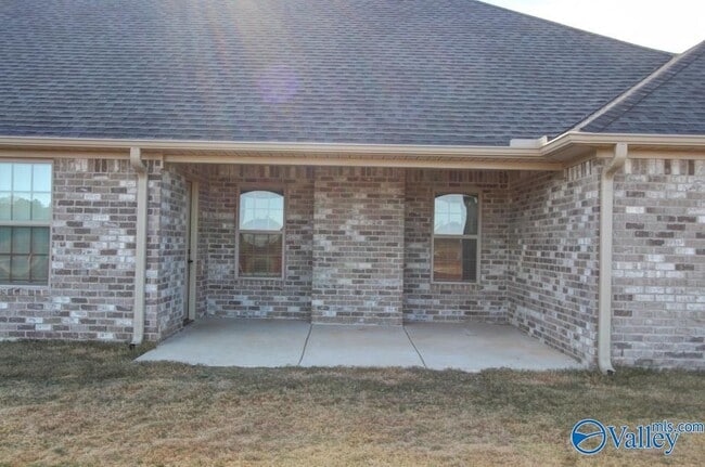 Building Photo - 13451 Callaway Dr