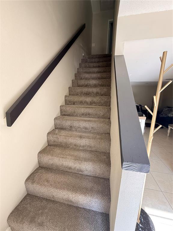 Building Photo - 10053 Lake Oak Cir