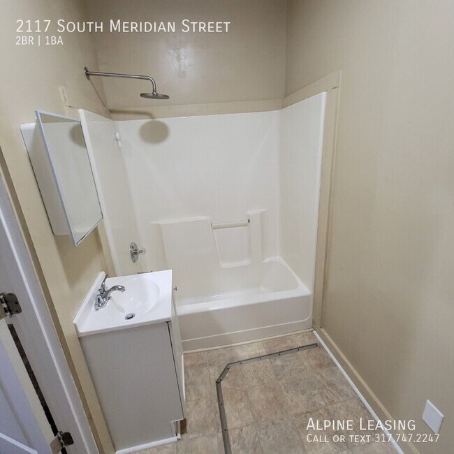 Building Photo - 2117 S Meridian St