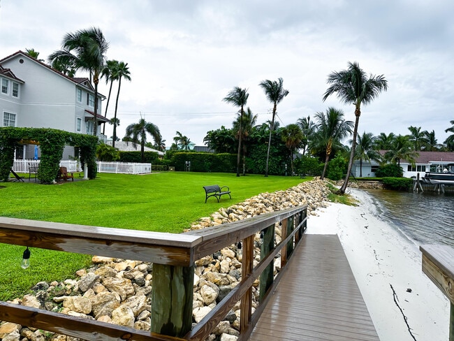 Building Photo - 137 Ocean Cay Way