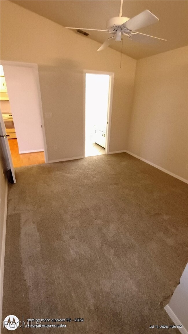 Building Photo - 13247 Whitehaven Ln