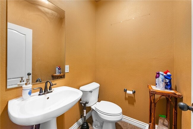 Building Photo - 2265 N Covington Park Blvd