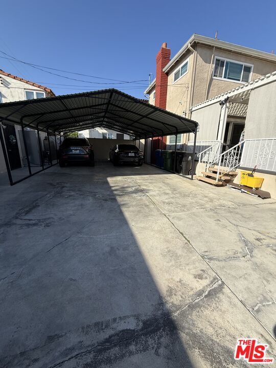 Building Photo - 731 Crenshaw Blvd