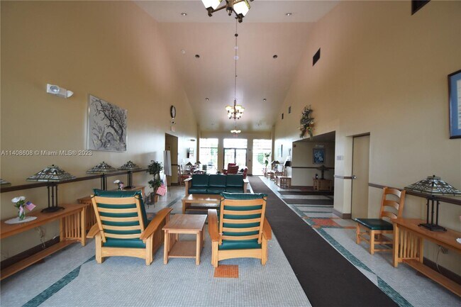 Building Photo - 7500 NW 5th Pl