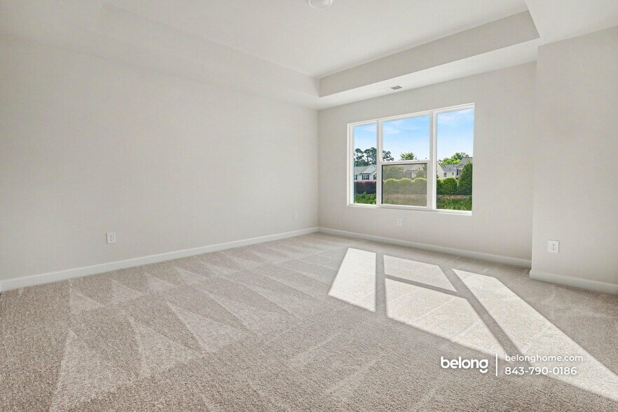 Building Photo - 19 Pikewood Ln