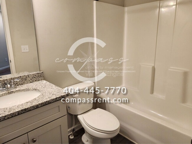 Building Photo - 109 Squarewood Ln NW