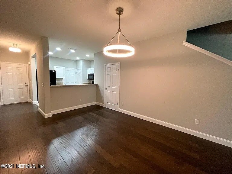 Building Photo - 5924 Bartram Village Dr