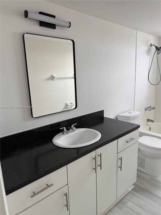 Building Photo - 3626 NE 168th St