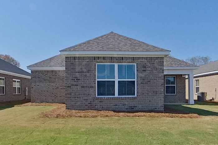 Building Photo - 109 Denise Dr