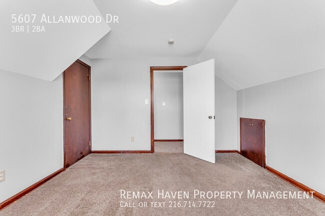 Building Photo - 5607 Allanwood Dr