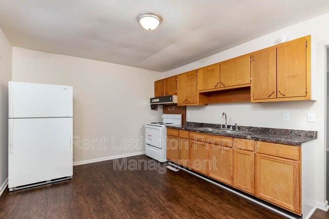 Building Photo - 145 Newcastle St