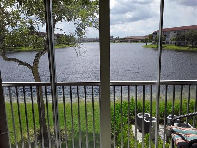 Primary Photo - 12950 SW 13th St