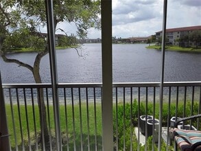 Building Photo - 12950 SW 13th St