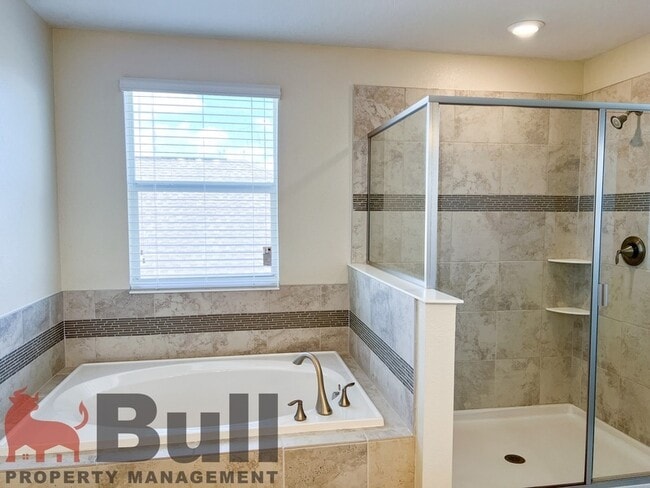 Building Photo - 10881 Longleaf Woods Dr