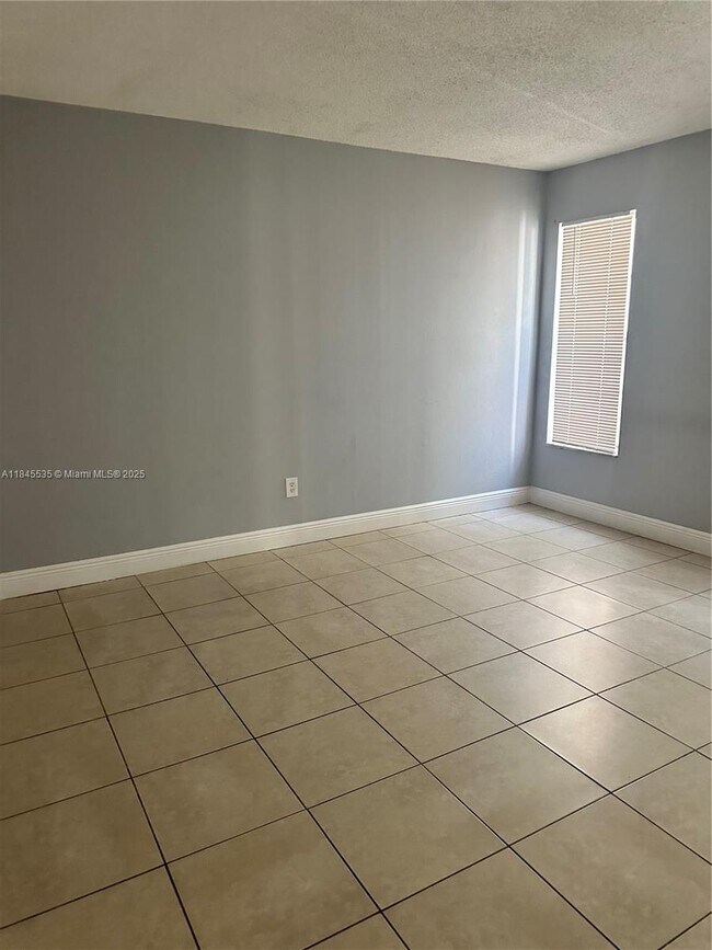 Building Photo - 2800 NW 56th Ave