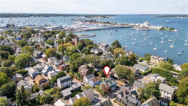 Building Photo - 58 Second St