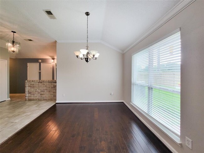 Building Photo - 7006 Stonewall Ridge Dr