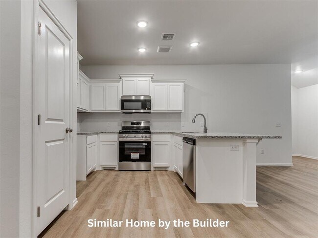 Building Photo - 11602 Mackenzie Wy