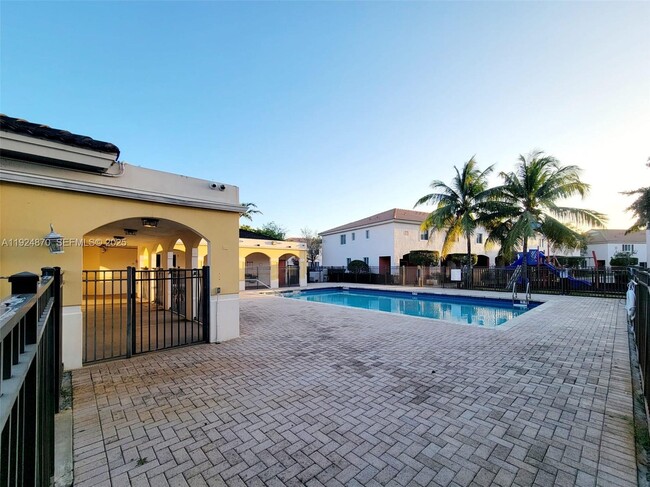 Building Photo - 17339 NW 7th Ave