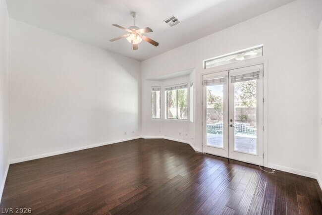 Building Photo - 1393 Romanesca Dr