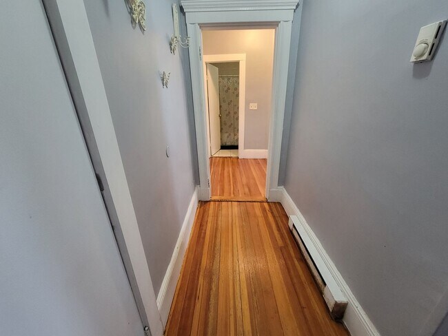 Building Photo - 139 Franklin St