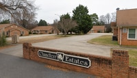 Building Photo - 1100 Chandler Dr