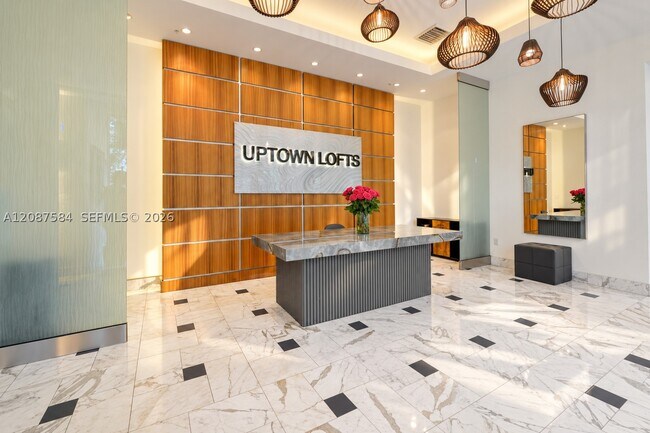 Building Photo - 2275 Biscayne Blvd