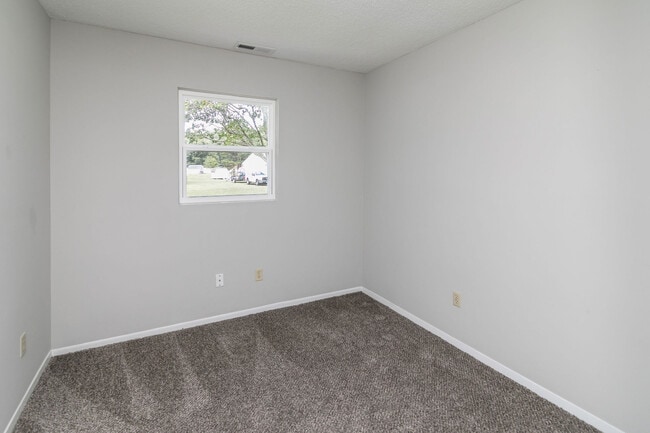 Building Photo - 1113 Bryn Mawr Ave