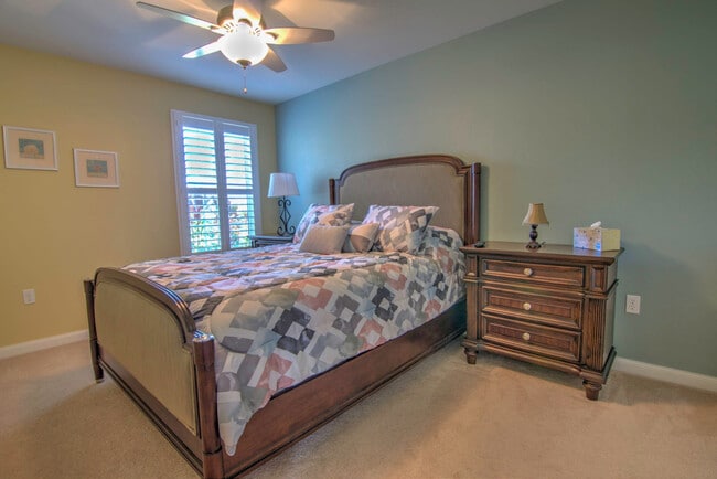 Building Photo - 7278 Salerno Ct