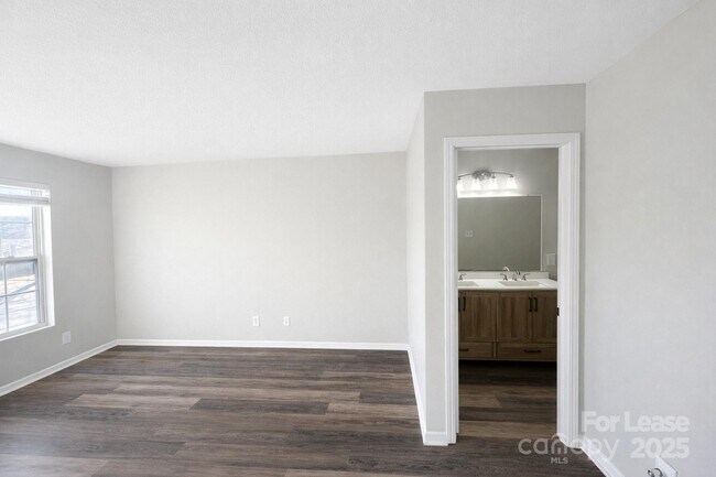 Building Photo - 5235 Swearngan Rd