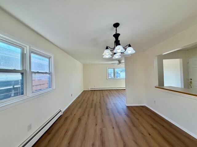 Building Photo - 71 Linnet St