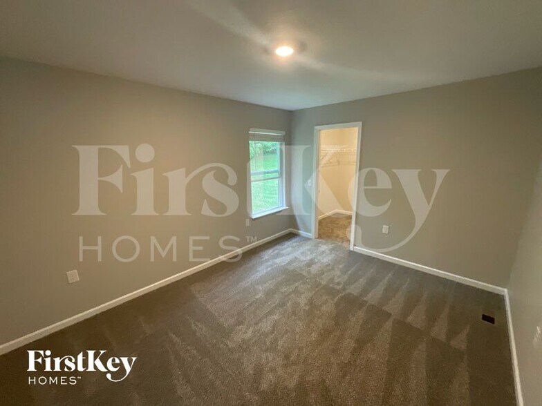 Building Photo - 4769 Jessica Suzanne Dr