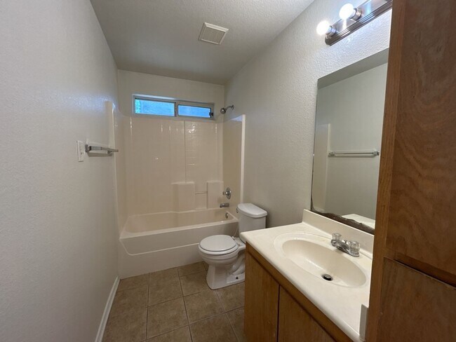 Building Photo - 313 Jeff Gordon Dr