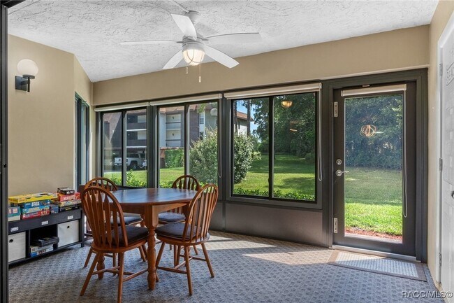 Building Photo - 5 Cypress Run