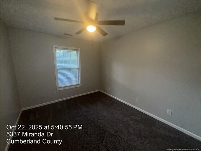 Building Photo - 5337 Miranda Dr