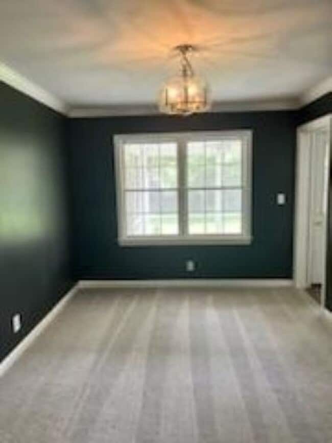 Building Photo - Charming 3BR House in Louisville