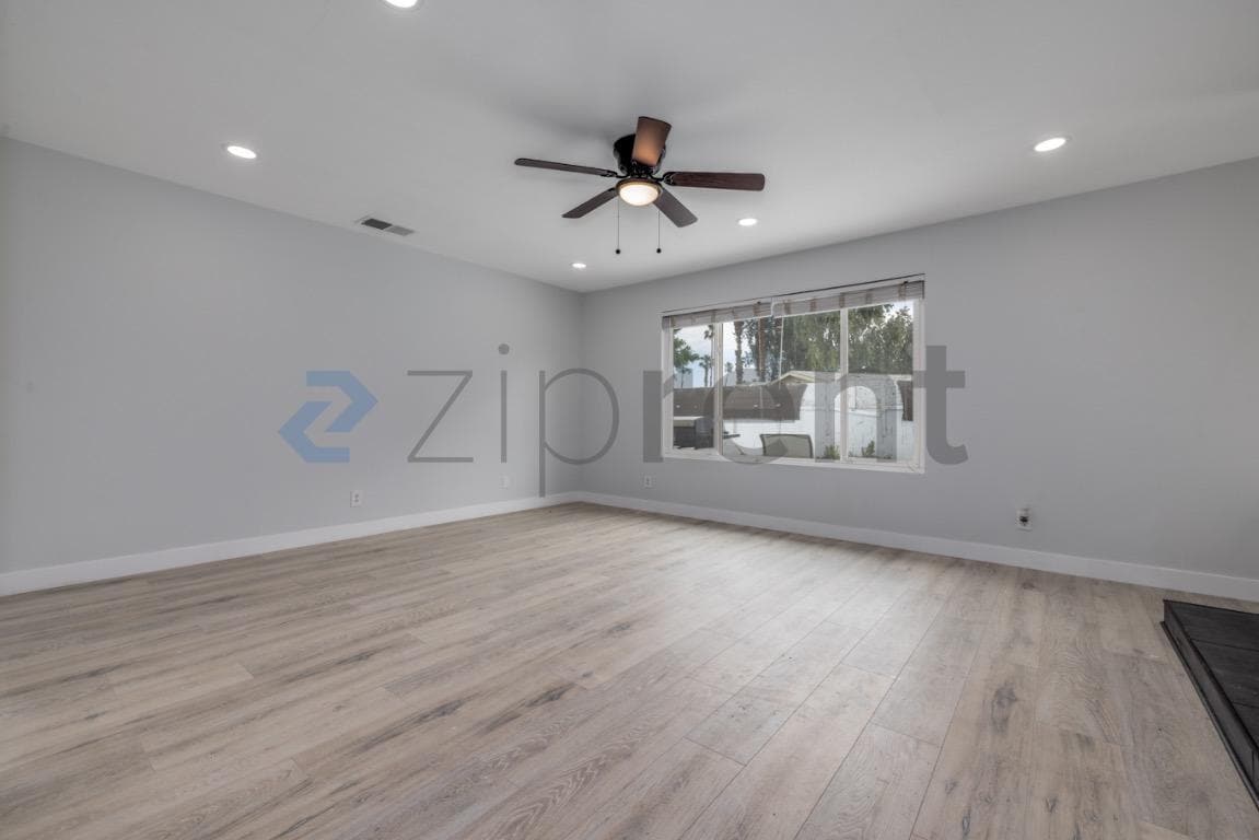 Building Photo - 43160 Virginia Ave