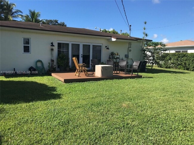 Building Photo - 6851 SW 48th Terrace