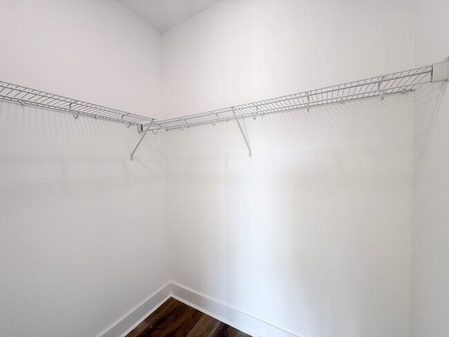 Building Photo - Luxury 3-Bedroom Townhome with Flex Room at Highbury + Summer Special