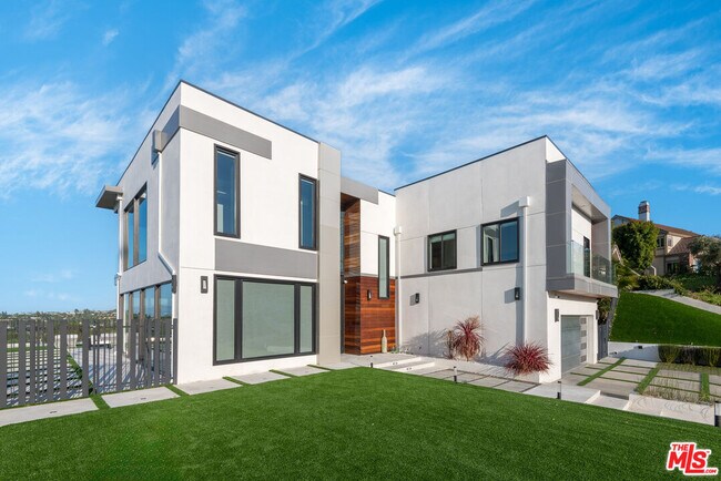 Building Photo - 4338 Gayle Dr