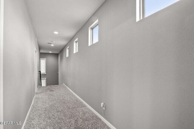 Building Photo - 4541 Mark Avizo