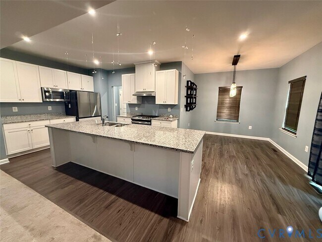 Building Photo - 1116 City View Ln