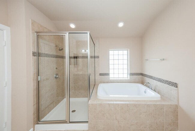 Building Photo - 3310 Belmont River Ln