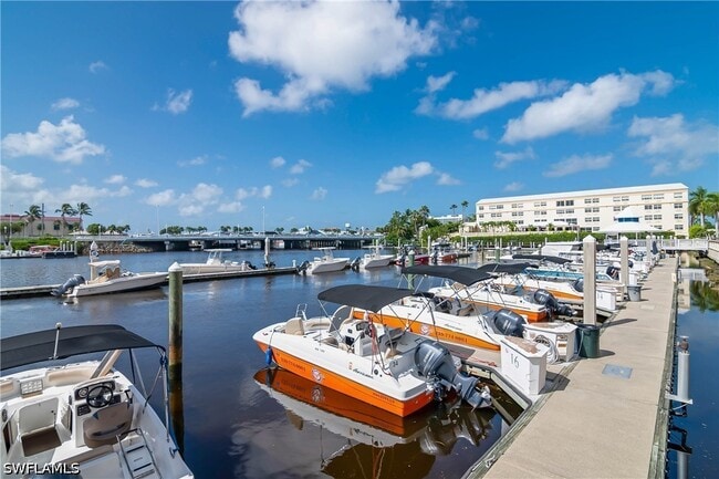 Building Photo - 451 Bayfront Pl