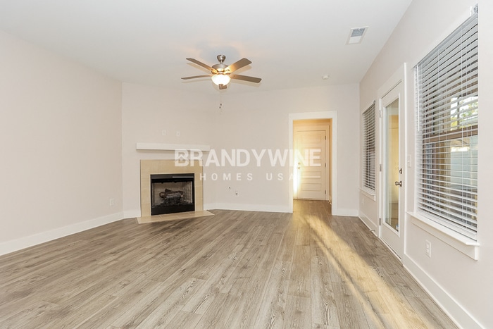 Building Photo - 2107 Hospitality Ln