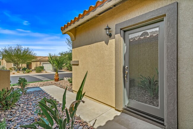 Building Photo - 1267 Oro Ridge