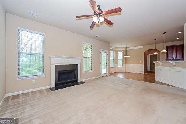 Building Photo - 9105 Overlook Dr