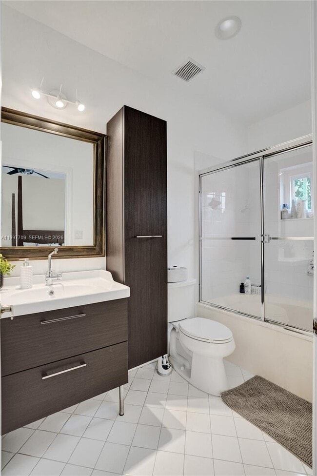 Building Photo - 4102 Sapphire Terrace